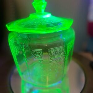 Anchor Hocking Princess Green Uranium Depression Glass Jar With Lid Vintage READ